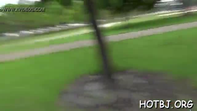 Curvy floozy screwed publicly